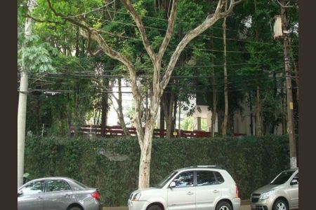 Casa à venda com 3 quartos, 180m² em Sumaré, São Paulo