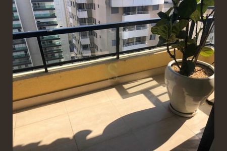 Apartamento à venda com 209m², 3 quartos e 3 vagas