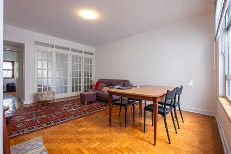 Sala de apartamento à venda com 2 quartos, 75m² em Jardim Paulista, São Paulo