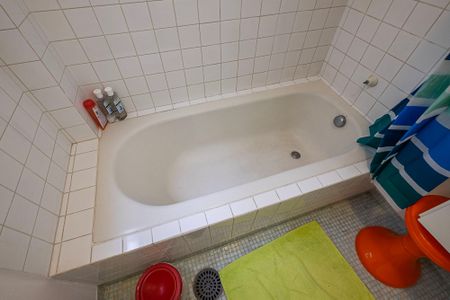 Apartamento à venda com 75m², 2 quartos e 1 vagaBanheiro