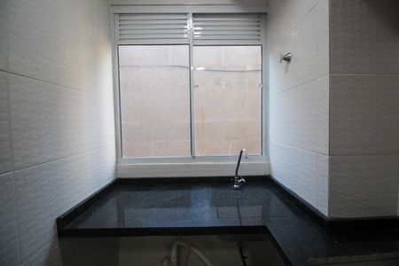 Área de Serviço de apartamento para alugar com 2 quartos, 42m² em Jardim Maria Duarte, São Paulo