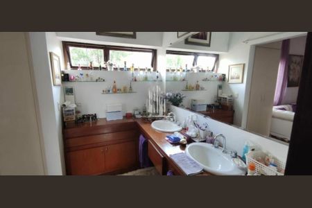 Casa à venda com 350m², 4 quartos e 3 vagas