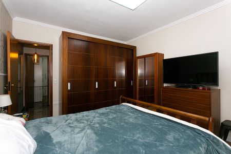 Casa à venda com 140m², 3 quartos e 2 vagasSuíte 2