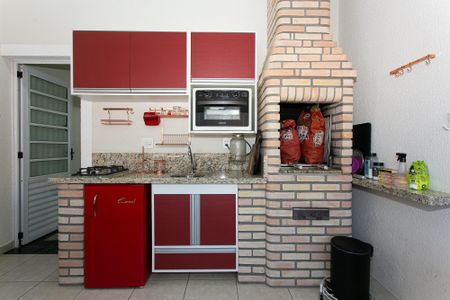 Casa à venda com 140m², 3 quartos e 2 vagasEspaço Gourmet