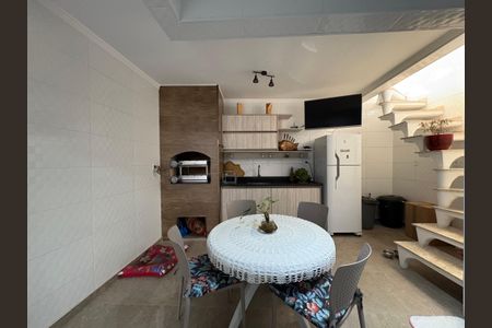 Casa à venda com 183m², 3 quartos e 2 vagasÁrea gourmet 