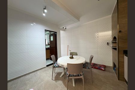 Casa à venda com 183m², 3 quartos e 2 vagasÁrea gourmet 