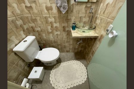 Casa à venda com 183m², 3 quartos e 2 vagasLavabo