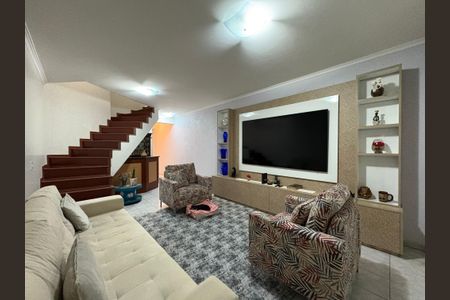 Sala de casa à venda com 3 quartos, 183m² em Parque Gerassi, Santo André