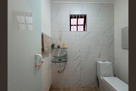 Casa à venda com 183m², 3 quartos e 2 vagasLavabo 2