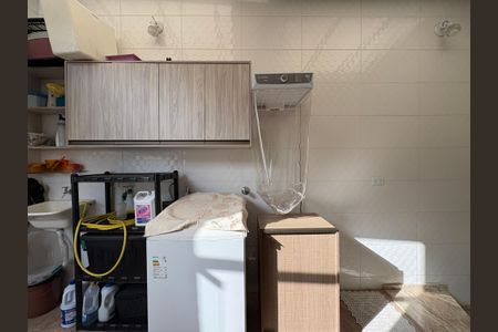 Casa à venda com 183m², 3 quartos e 2 vagasLavanderia