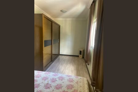 Casa para alugar com 140m², 4 quartos e 2 vagasQuarto