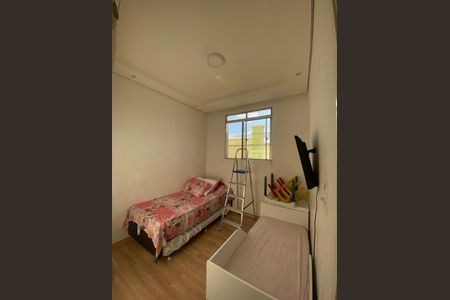 Quarto de casa para alugar com 4 quartos, 140m² em Morada Nova, Contagem