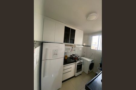 Cozinha de casa para alugar com 4 quartos, 140m² em Morada Nova, Contagem
