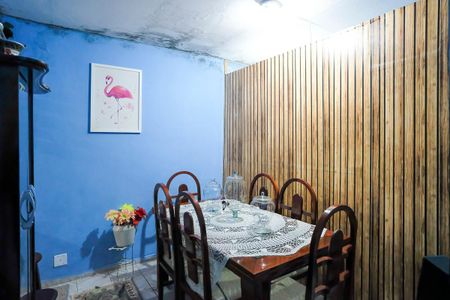 Casa à venda com 113m², 1 quarto e 2 vagasSala de jantar