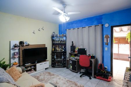 Casa à venda com 113m², 1 quarto e 2 vagasSala