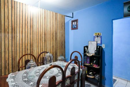 Casa à venda com 113m², 1 quarto e 2 vagasSala de jantar