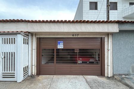 Casa à venda com 113m², 1 quarto e 2 vagasFachada + plaquinha