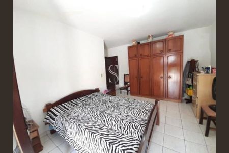 Casa à venda com 3 quartos, 258m² em Jardim Monte Azul, São Paulo