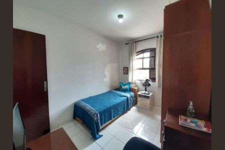 Casa à venda com 3 quartos, 258m² em Jardim Monte Azul, São Paulo