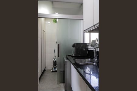 Apartamento para alugar com 78m², 3 quartos e 2 vagas Apartamento para alugar com 78m², 3 quartos e 2 vagasCozinha