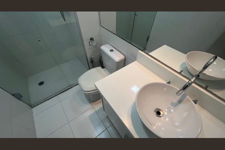 Apartamento à venda com 113m², 3 quartos e 3 vagasBanheiro da Suíte