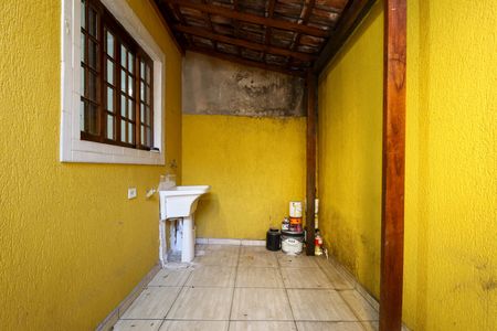 Casa para alugar com 80m², 2 quartos e 1 vaga Casa para alugar com 80m², 2 quartos e 1 vagaÁrea de Serviço
