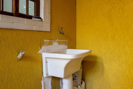 Casa para alugar com 80m², 2 quartos e 1 vaga Casa para alugar com 80m², 2 quartos e 1 vagaÁrea de Serviço