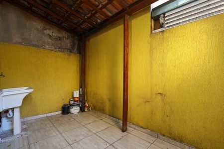 Casa para alugar com 80m², 2 quartos e 1 vaga Casa para alugar com 80m², 2 quartos e 1 vagaÁrea de Serviço