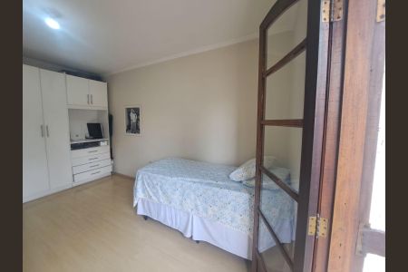 Casa para alugar com 160m², 4 quartos e 4 vagas Casa para alugar com 160m², 4 quartos e 4 vagasQuarto 1