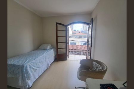 Casa para alugar com 160m², 4 quartos e 4 vagas Casa para alugar com 160m², 4 quartos e 4 vagasQuarto 1