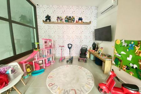 Apartamento para alugar com 191m², 4 quartos e 2 vagasÁrea comum