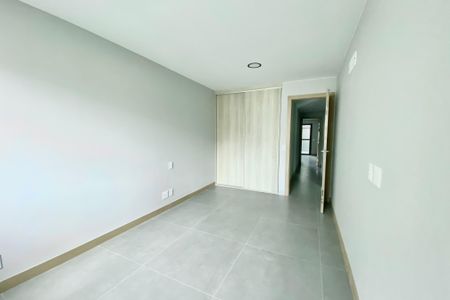 Quarto  de apartamento para alugar com 4 quartos, 191m² em Botafogo, Rio de Janeiro