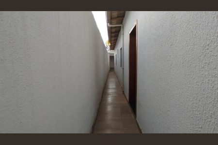 Corredor de casa para alugar com 2 quartos, 111m² em Jardim Montanhês, Belo Horizonte