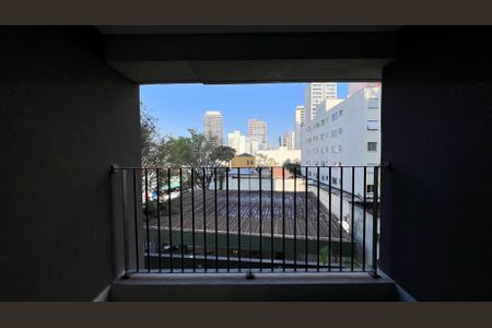 Studio para alugar com 30m², 1 quarto e sem vagaVaranda