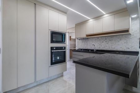 Apartamento à venda com 112m², 3 quartos e 2 vagasCozinha
