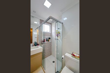 Apartamento à venda com 80m², 2 quartos e 2 vagasBanheiro da Suíte