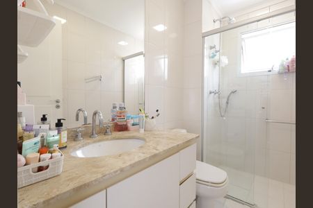 Apartamento à venda com 177m², 4 quartos e 3 vagasBanheiro da Suíte 1