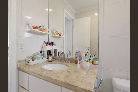 Apartamento à venda com 177m², 4 quartos e 3 vagasBanheiro da Suíte 1