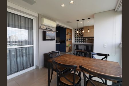 Apartamento à venda com 177m², 4 quartos e 3 vagasVaranda gourmet