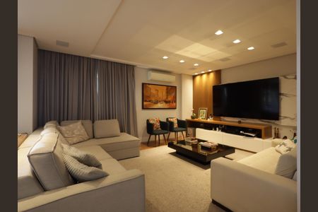 Apartamento à venda com 177m², 4 quartos e 3 vagasSala