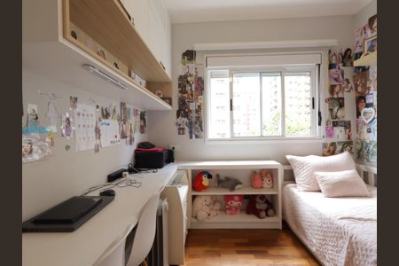 Apartamento à venda com 177m², 4 quartos e 3 vagasSuíte 2