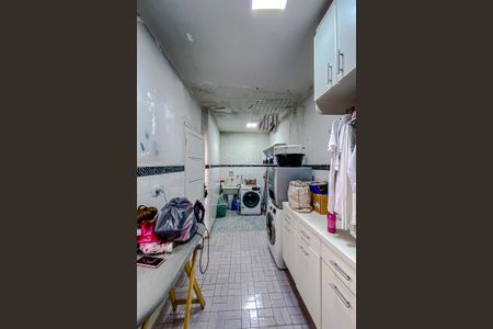 Casa à venda com 150m², 2 quartos e 1 vagaÁrea de Serviço