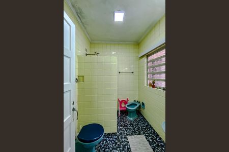 Casa à venda com 150m², 2 quartos e 1 vagaBanheiro de Serviço