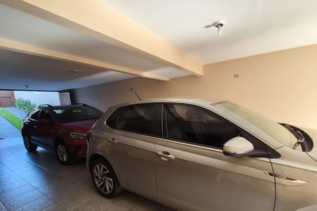 Casa à venda com 189m², 3 quartos e 3 vagasGaragem