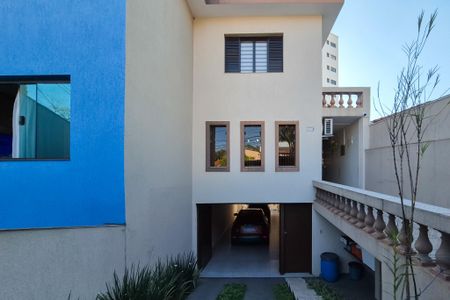 Casa à venda com 189m², 3 quartos e 3 vagasGaragem