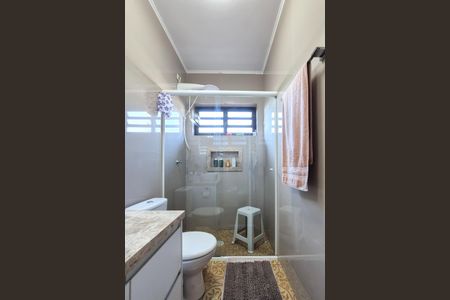 Casa à venda com 189m², 3 quartos e 3 vagasBanheiro da Suíte