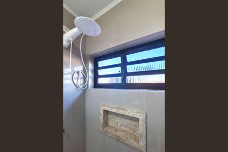 Casa à venda com 189m², 3 quartos e 3 vagasBanheiro Social