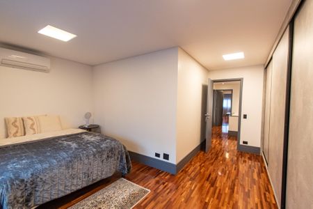 Casa à venda com 300m², 3 quartos e 4 vagasQuarto 1