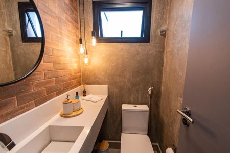 Casa à venda com 300m², 3 quartos e 4 vagasLavabo