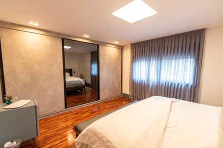 Casa à venda com 300m², 3 quartos e 4 vagasSuíte